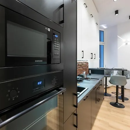 Boutique Glass By Fengshui4u Apartament *