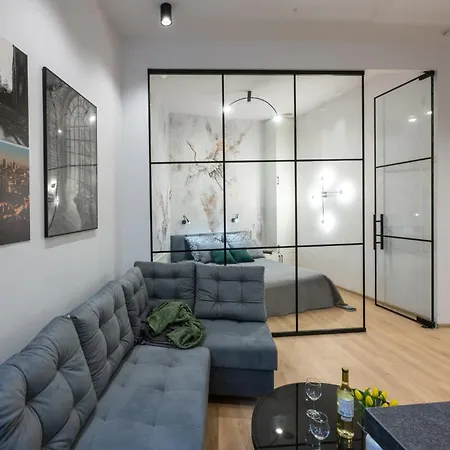 Boutique Glass By Fengshui4u Apartment *
